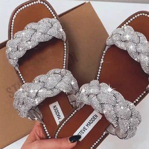 NWOT Steve Madden Newbie Rhinestones Sandals